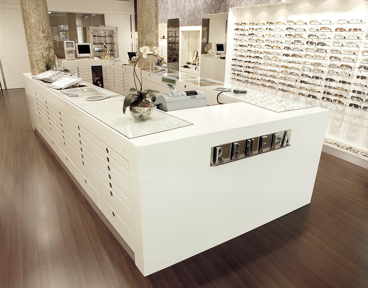 arredamento ottica Udine